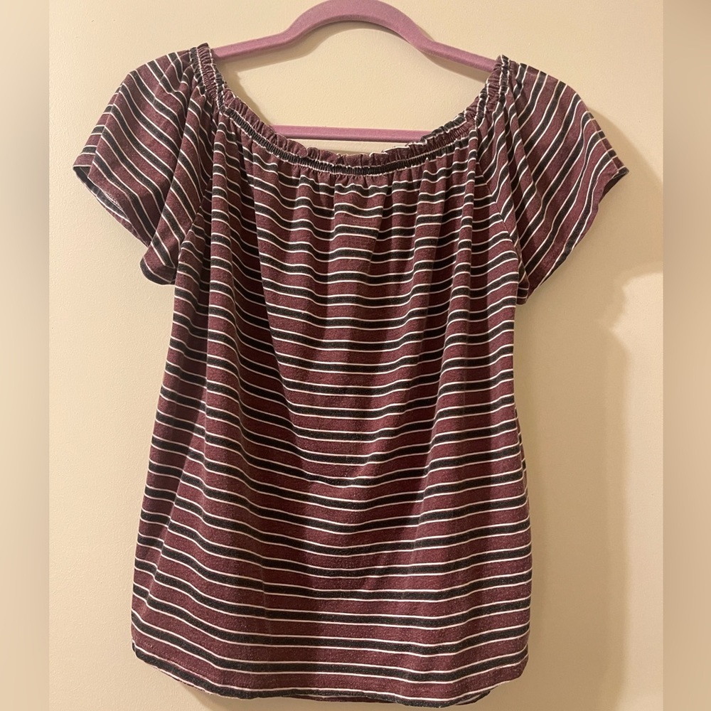 Off shoulder stripped shirt